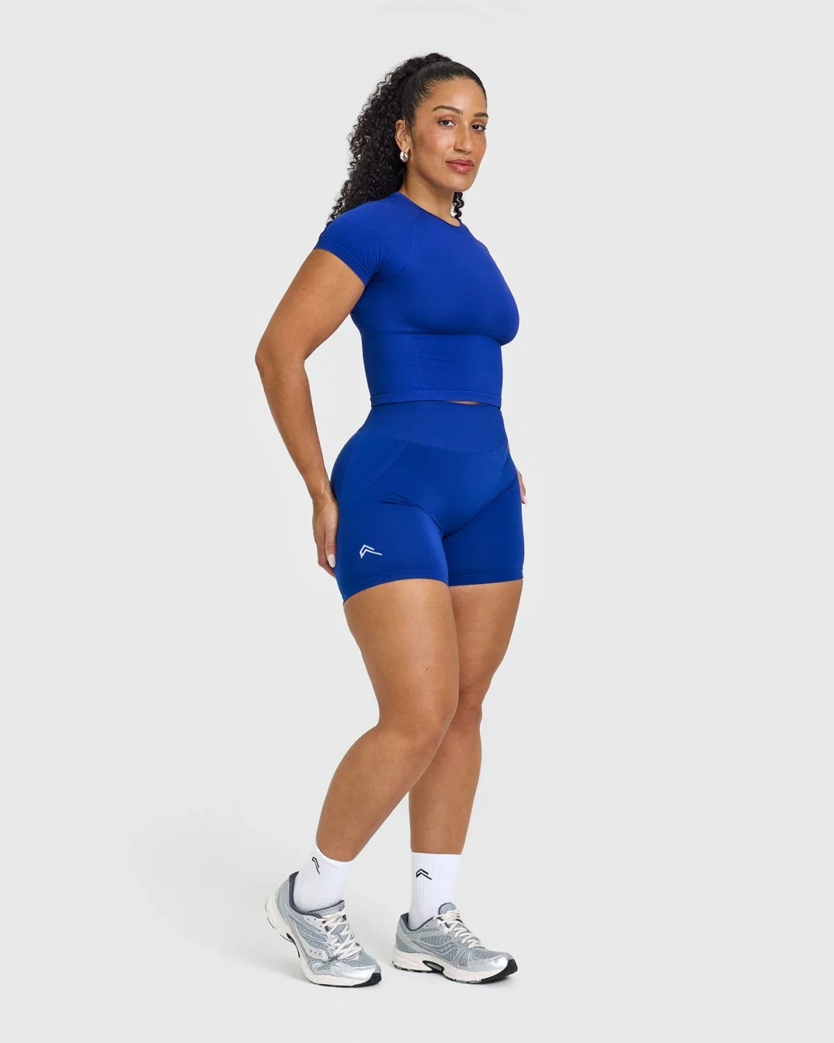 Effortless seamless Strong blue shorts