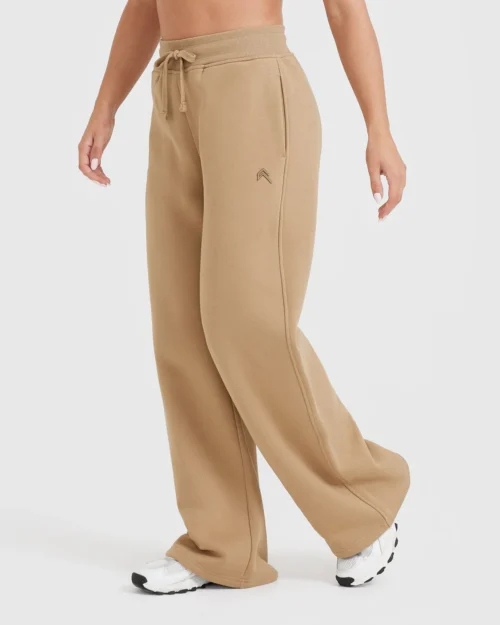 Oneractive straight leg Beige joggers