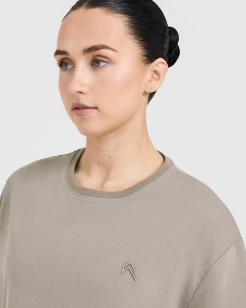 Classic light oversized beige t-shirt - Image 3