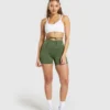 Ribbon tie waisted short